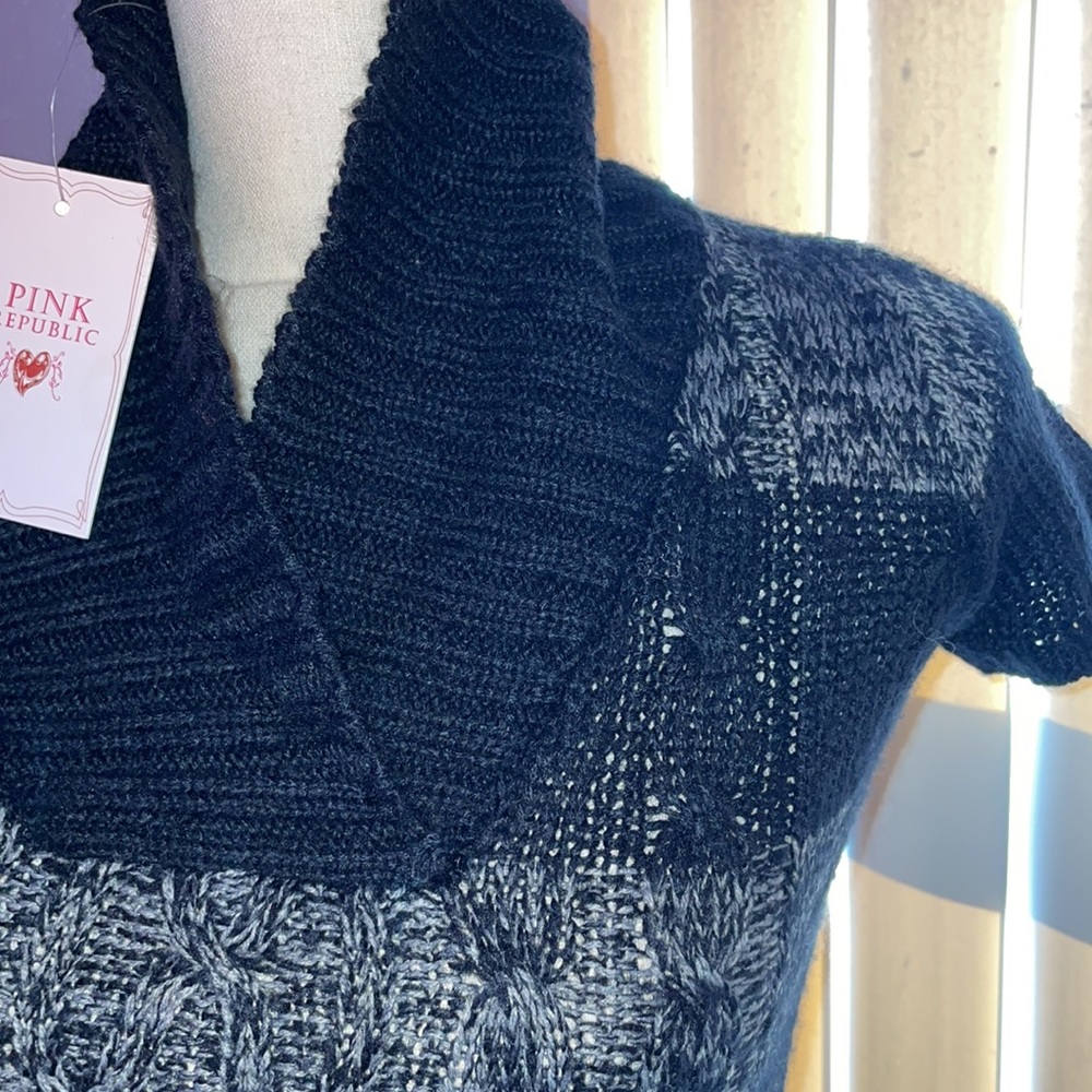 Knitted Top - Picture 2 of 4